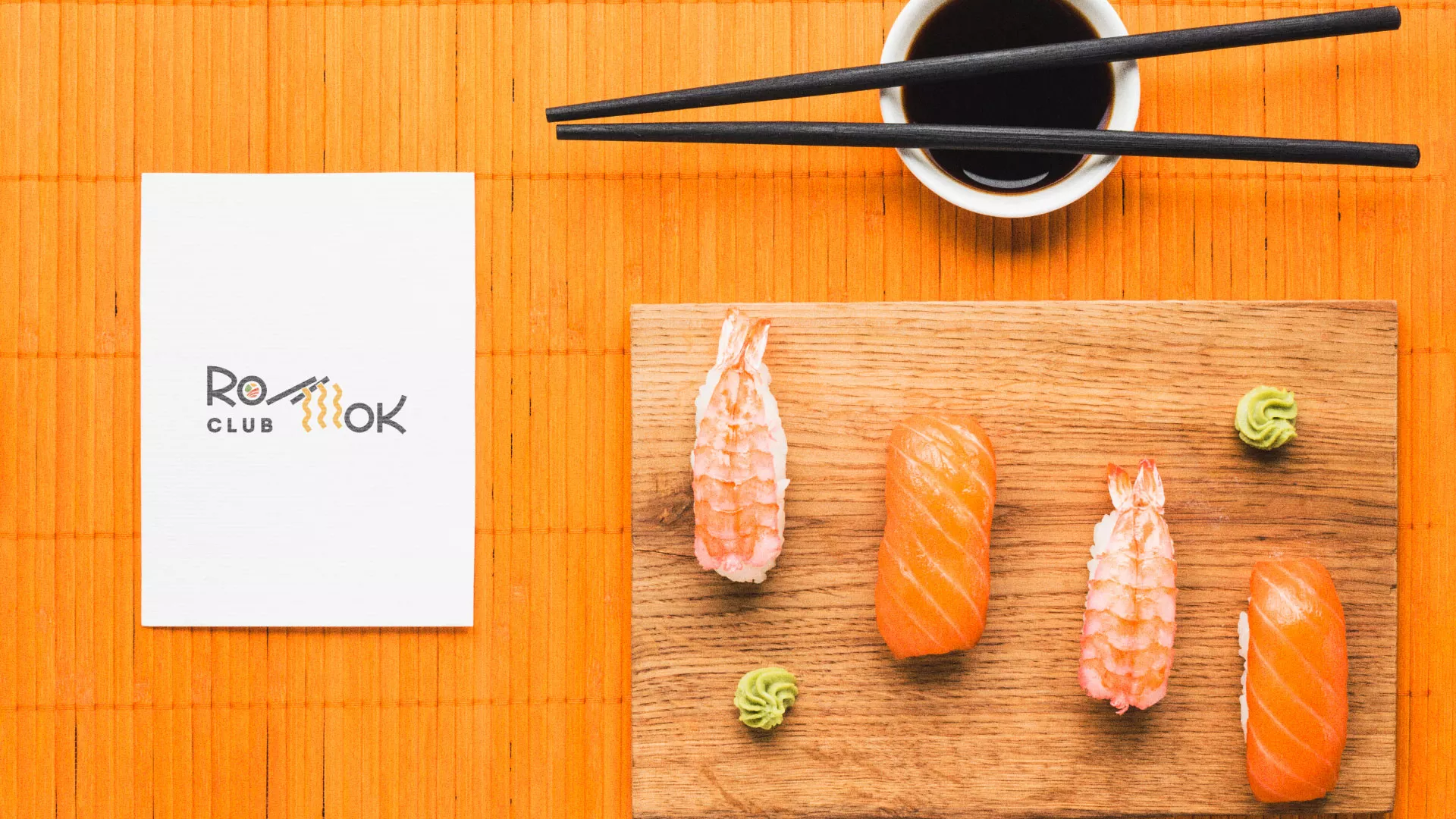 Создание логотипа суши-бара «Roll Wok Club» в Калаче-на-Дону